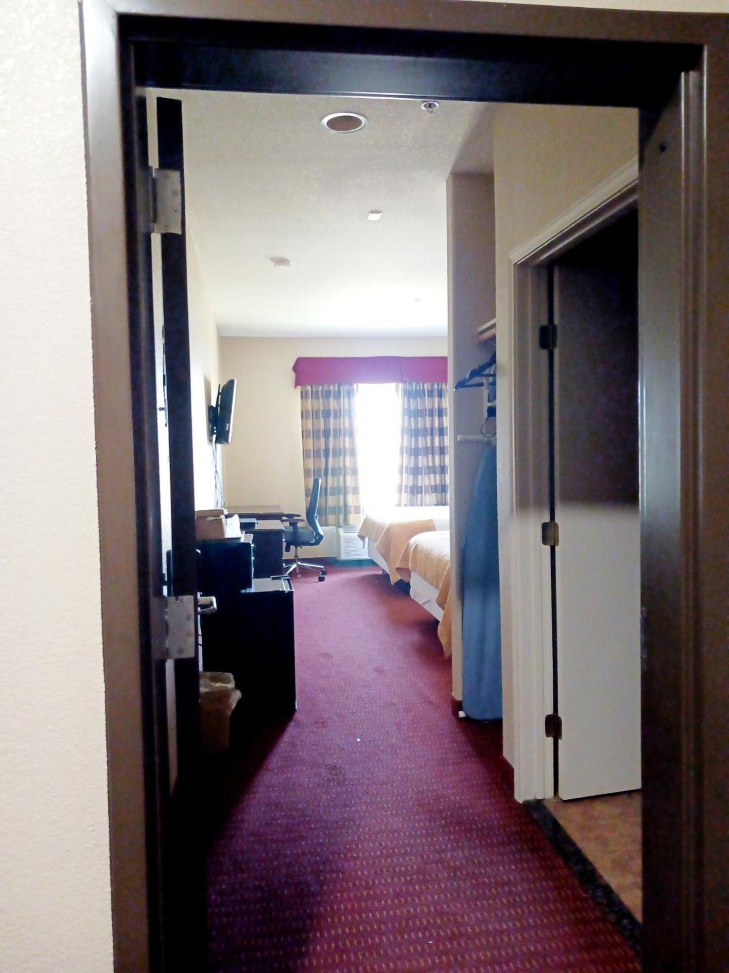 Yorktown Inn And Suites Номер фото